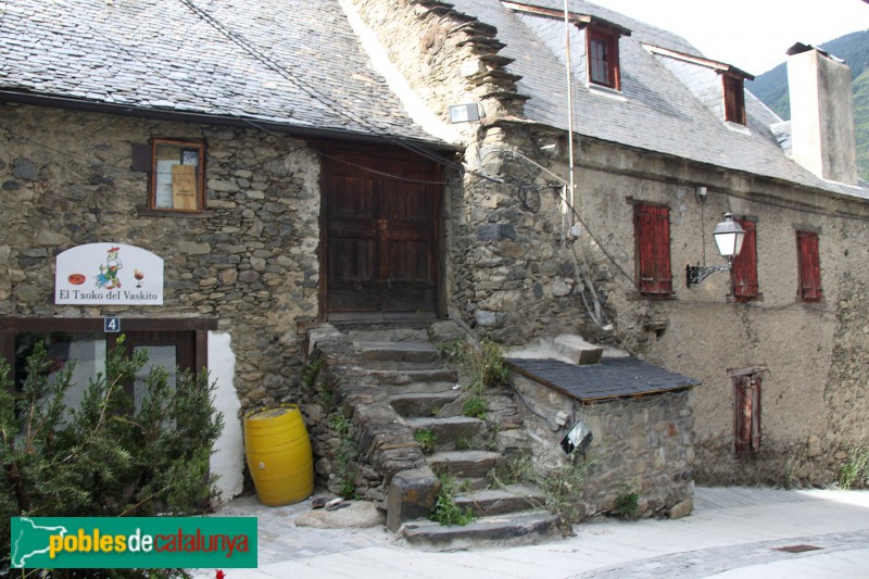 Vielha - Casa Esteve, borda (Foto: Albert Esteves, 2018) Vielha - Casa Esteve, borda