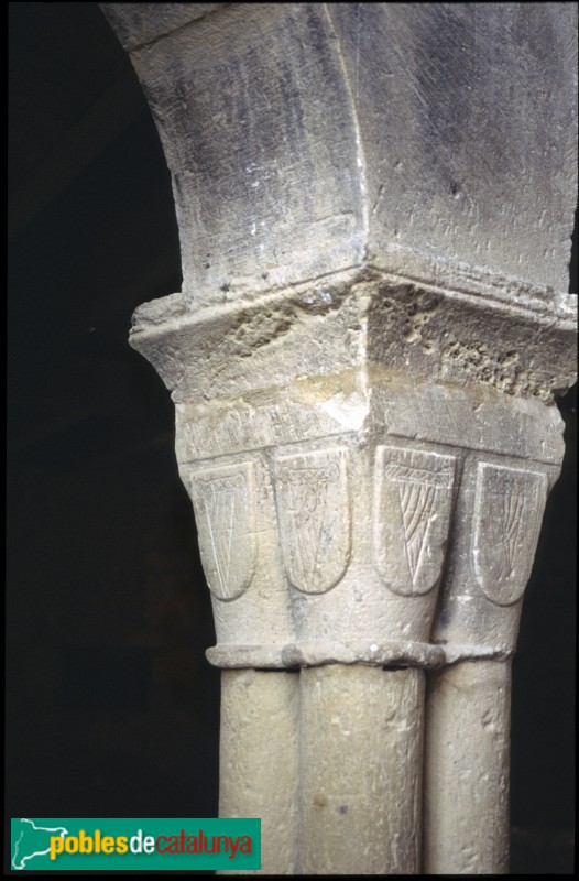 Guimerà - Santa Maria de la Bovera, porxo romànic (Foto: J.Barberà, 2009) Guimerà - Santa Maria de la Bovera, porxo romànic