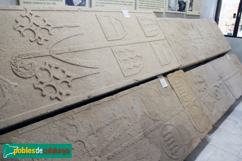 Guimerà - Sepulcres procedents de Vallsanta