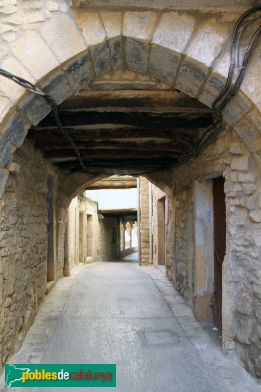 Guimerà - Pas cobert (Foto: Albert Esteves, 2018) Guimerà - Pas cobert