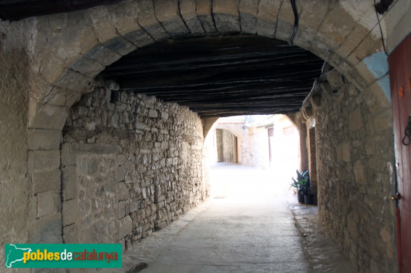 Guimerà - Pas cobert (Foto: Albert Esteves, 2018) Guimerà - Pas cobert