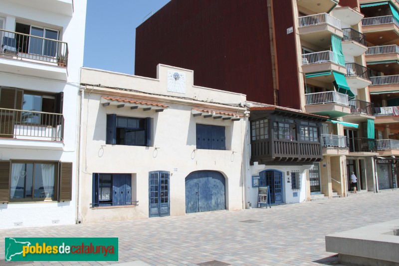 Calafell - Cases de pescadors (Foto: Albert Esteves, 2018) Calafell - Cases de pescadors