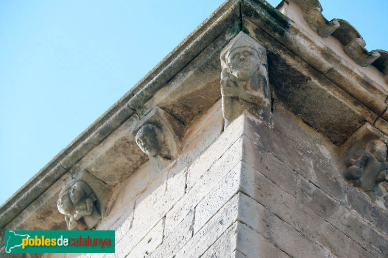 Vallbona de les Monges - Mènsules de l'absis del monestir (Foto: Albert Esteves, 2018) Vallbona de les Monges - Mènsules de l'absis del monestir