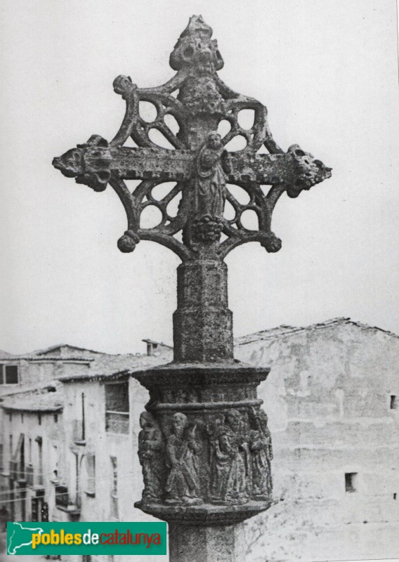 Anglesola - Creu de Santa Anna (Foto: Albert Bastardes -del llibre Les Creus al Vent-, 1913) Anglesola - Creu de Santa Anna
