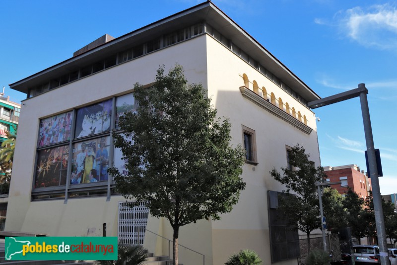 Cornellà de Llobregat - Can Vallhonrat (Foto: Albert Esteves, 2018) Cornellà de Llobregat - Can Vallhonrat