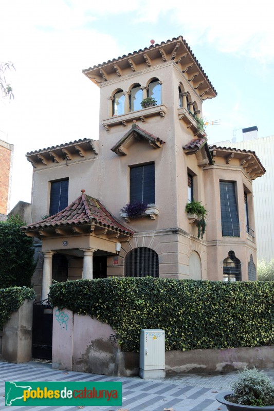 Cornellà de Llobregat - Can Riu o Cal Tolosa (Foto: Albert Esteves, 2018) Cornellà de Llobregat - Can Riu o Cal Tolosa