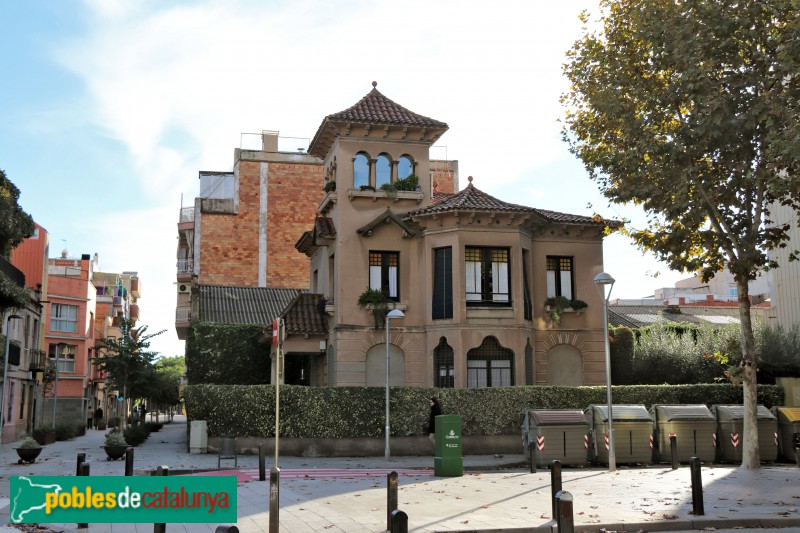 Cornellà de Llobregat - Can Riu o Cal Tolosa (Foto: Albert Esteves, 2018) Cornellà de Llobregat - Can Riu o Cal Tolosa