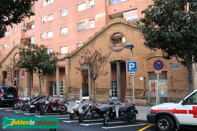 Cornellà de Llobregat - Façana de la fàbrica Norvic (Foto: Albert Esteves, 2018) Cornellà de Llobregat - Façana de la fàbrica Norvic