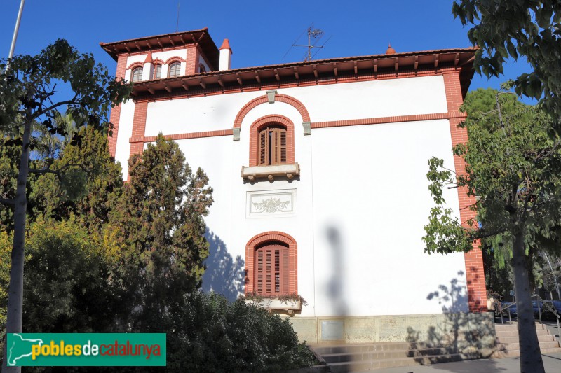 Esplugues de Llobregat - Casa Pons (Foto: Albert Esteves, 2018) Esplugues de Llobregat - Casa Pons