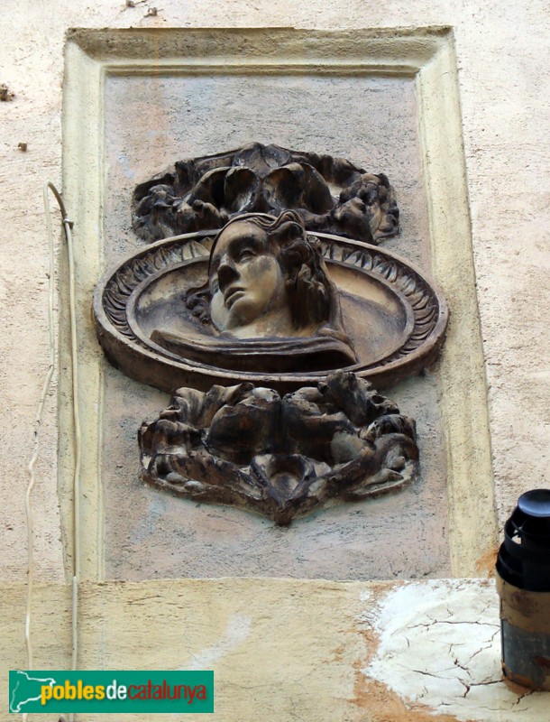 Barcelona - Joaquín Costa, 19 (Foto: Albert Esteves, 2019) Barcelona - Joaquín Costa, 19