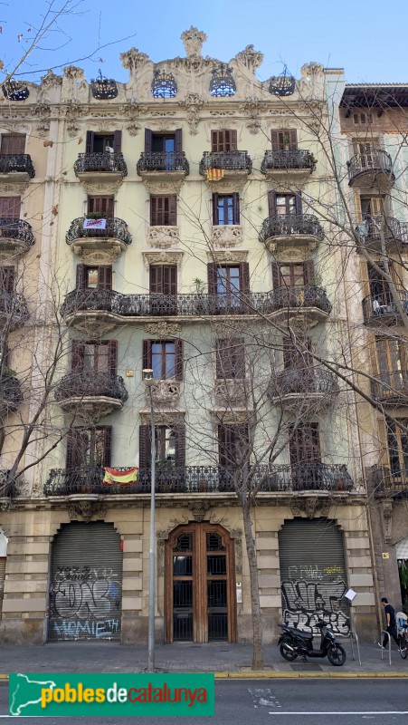Barcelona - Diputació, 160-162 (Foto: Albert Esteves, 2019) Barcelona - Diputació, 160-162