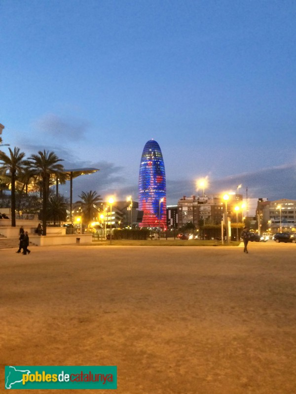 Barcelona - Torre Glòries (Foto: Albert Esteves, 2015) Barcelona - Torre Glòries