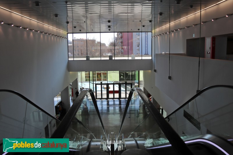 Barcelona - Disseny Hub Barcelona (Foto: Albert Esteves, 2019) Barcelona - Disseny Hub Barcelona