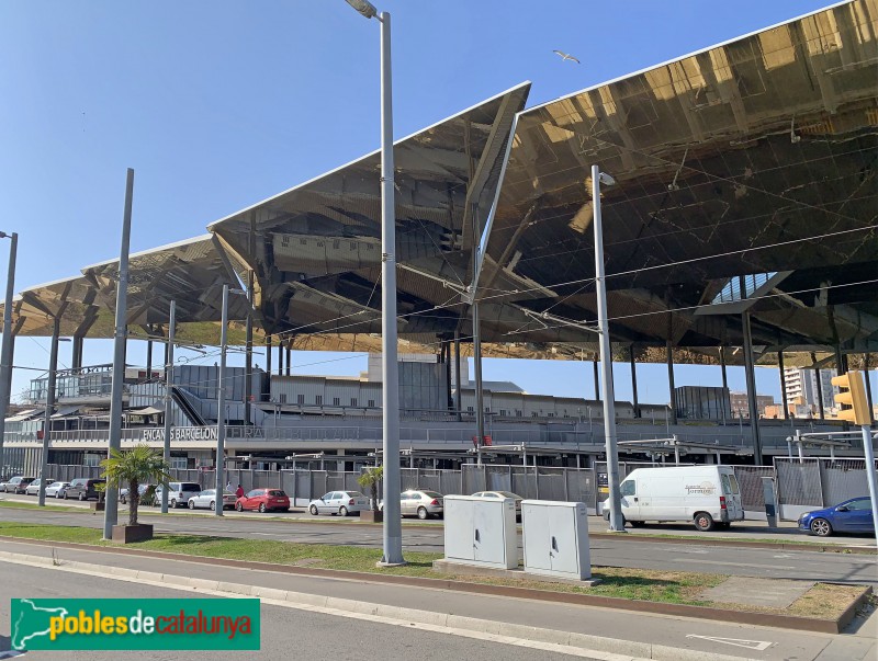 Barcelona - Mercat dels Encants (Foto: Albert Esteves, 2019) Barcelona - Mercat dels Encants