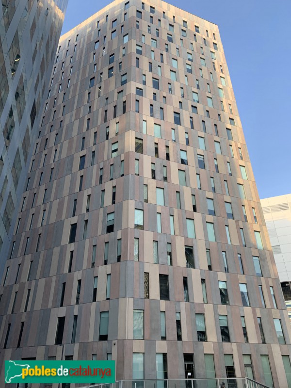 Barcelona - Diagonal, 197 (Foto: Albert Esteves, 2019) Barcelona - Diagonal, 197