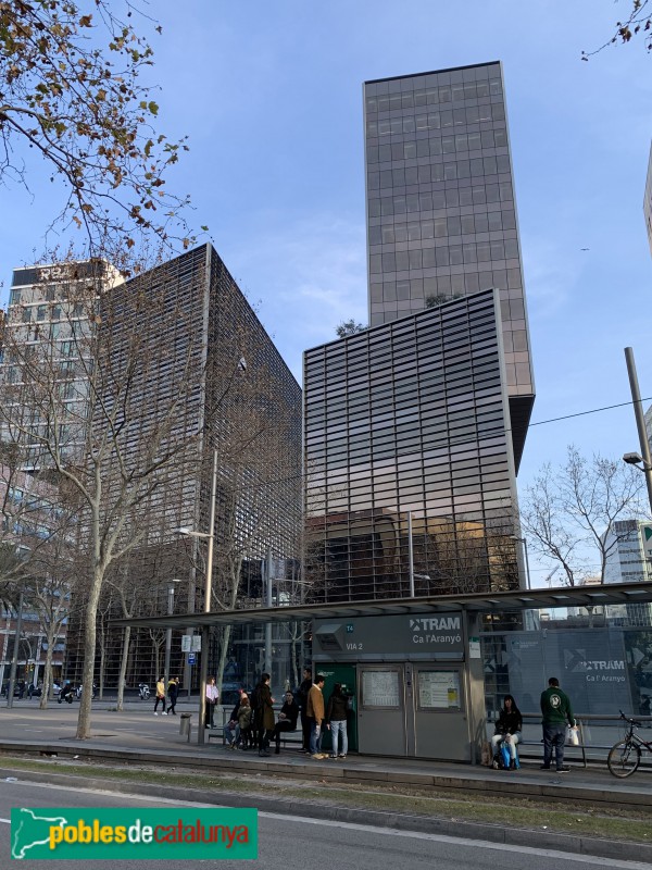 Barcelona - Edifici Cuetrecasas (Foto: Albert Esteves, 2019) Barcelona - Edifici Cuetrecasas