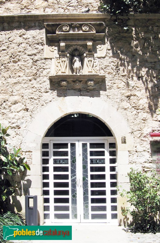 Barcelona - Casa de la Misericòrdia (Foto: Albert Esteves, 2007) Barcelona - Casa de la Misericòrdia