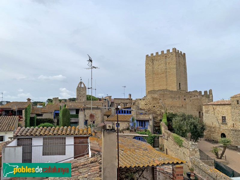 Peratallada - Castell (Foto: Albert Esteves, 2019) Peratallada - Castell
