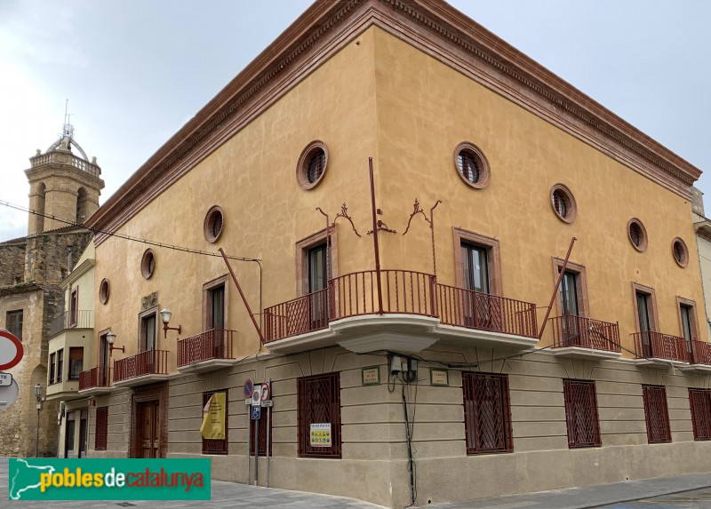 La Bisbal d'Empordà - Ajuntament Vell