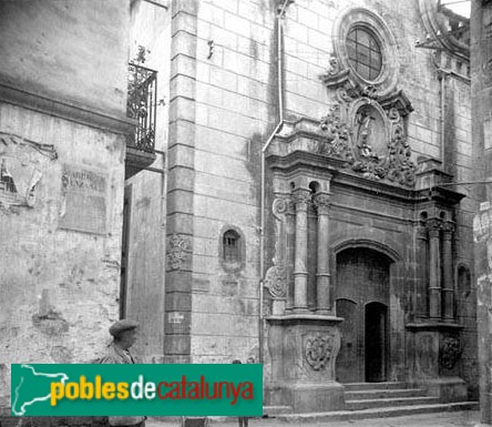 La Bisbal d'Empordà - Església de la Pietat (Foto: Carles Fargas -Arxiu fotogràfic C.E.C.-, c1920) La Bisbal d'Empordà - Església de la Pietat