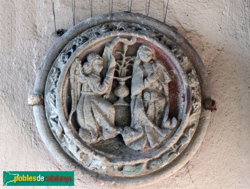 Museu de l'Enrajolada - Clau de volta procedent del convent de Jerusalem (Barcelona), segle XV (Foto: Albert Esteves, 2019) Museu de l'Enrajolada - Clau de volta procedent del convent de Jerusalem (Barcelona), segle XV