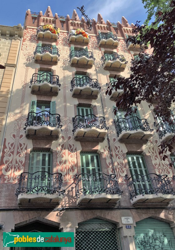 Barcelona - Casa Joan Baptista Rubinat (Or, 44) (Foto: Albert Esteves, 2019) Barcelona - Casa Joan Baptista Rubinat (Or, 44)