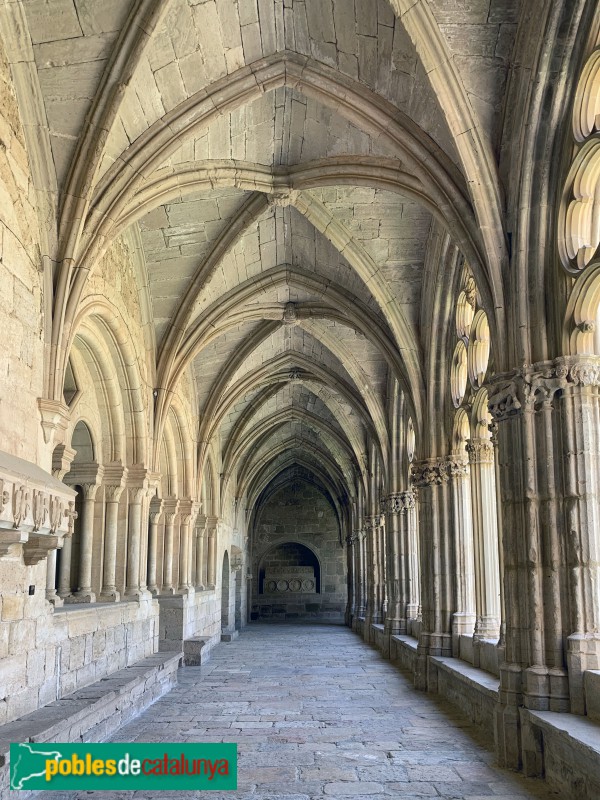 Monestir de Santes Creus - Claustre major (Foto: Albert Esteves, 2019) Monestir de Santes Creus - Claustre major