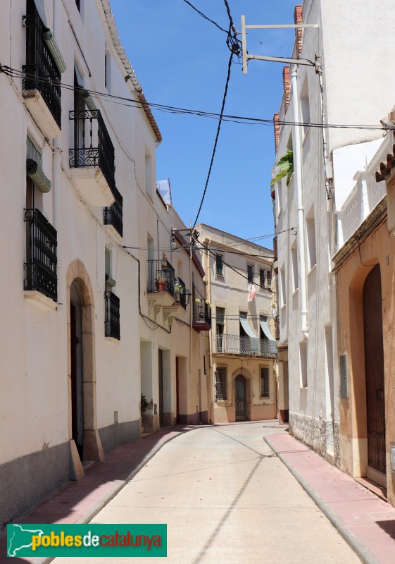 Salomó - Carrer Major (Foto: Albert Esteves, 2019) Salomó - Carrer Major