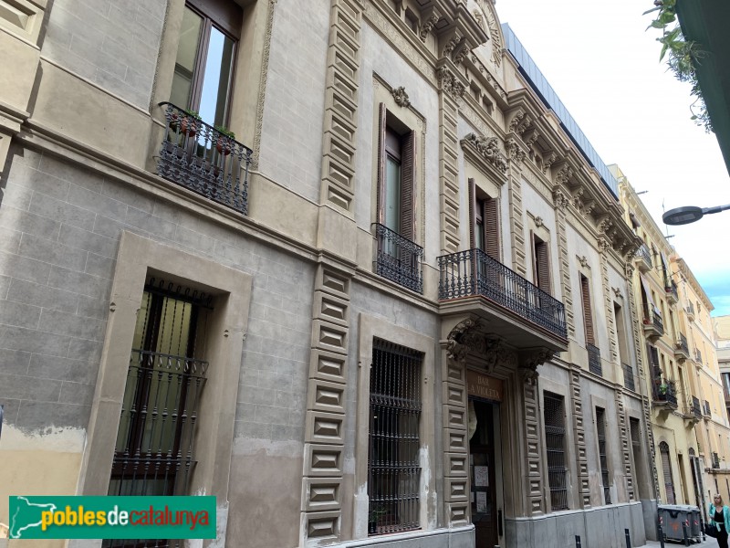 Barcelona - Casino La Violeta (Maspons, 6) (Foto: Albert Esteves, 2019) Barcelona - Casino La Violeta (Maspons, 6)