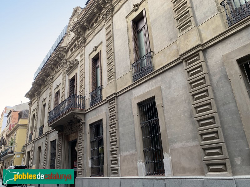 Barcelona - Casino La Violeta (Maspons, 6) (Foto: Albert Esteves, 2019) Barcelona - Casino La Violeta (Maspons, 6)