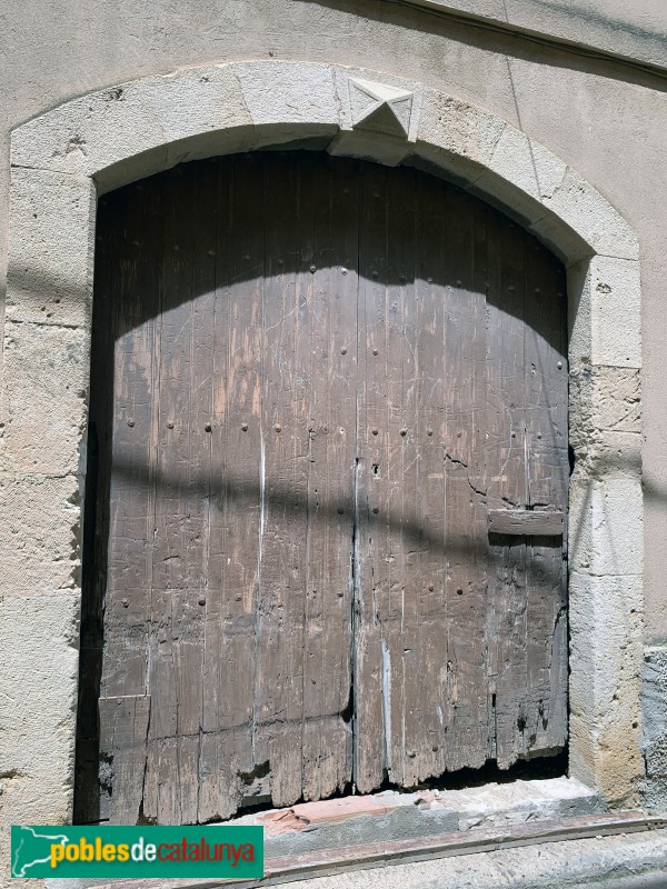 Nulles - Carrer Major (Foto: Albert Esteves, 2019) Nulles - Carrer Major