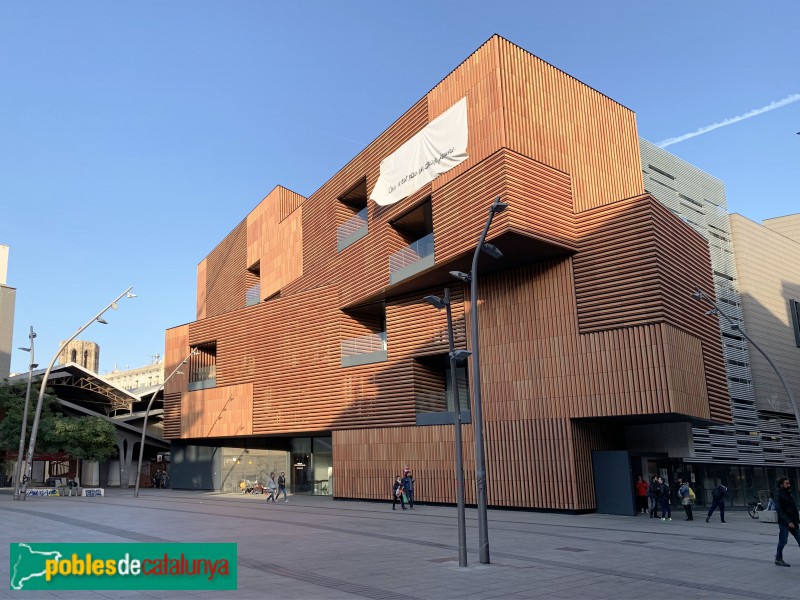 Barcelona - Escola Massana (plaça Gardunya) (Foto: Albert Esteves, 2019) Barcelona - Escola Massana (plaça Gardunya)