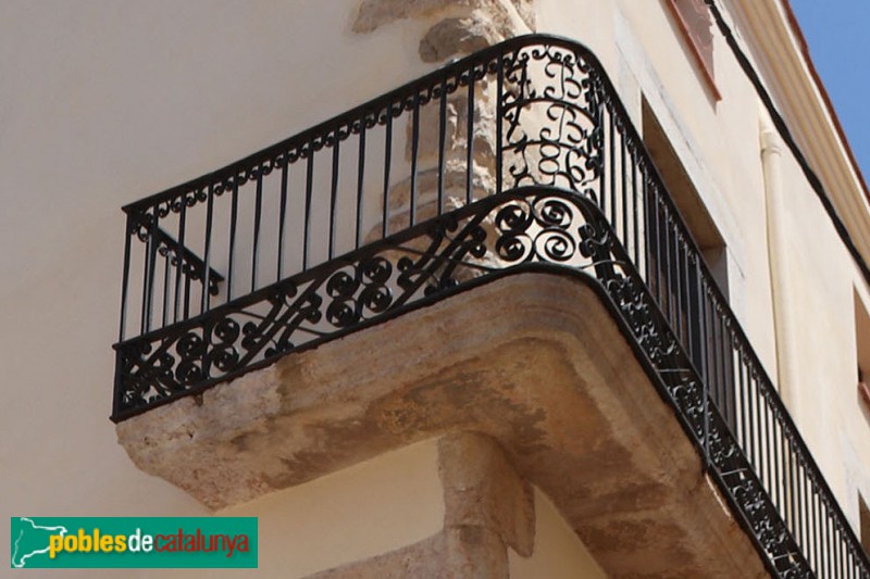 Figuerola del Camp - Can Balanyà, detall del balcó (Foto: Albert Esteves, 2019) Figuerola del Camp - Can Balanyà, detall del balcó