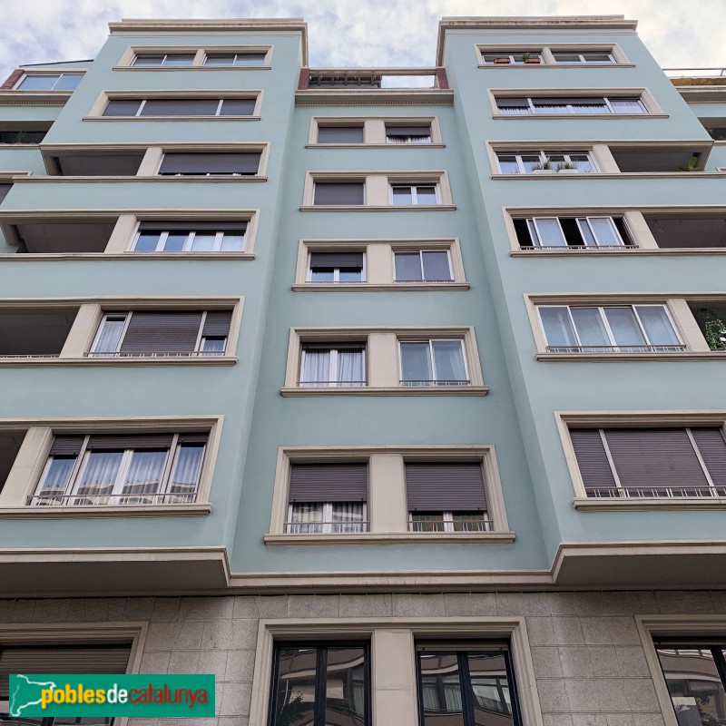 Barcelona - Via Augusta, 29-31 (Foto: Albert Esteves, 2019) Barcelona - Via Augusta, 29-31