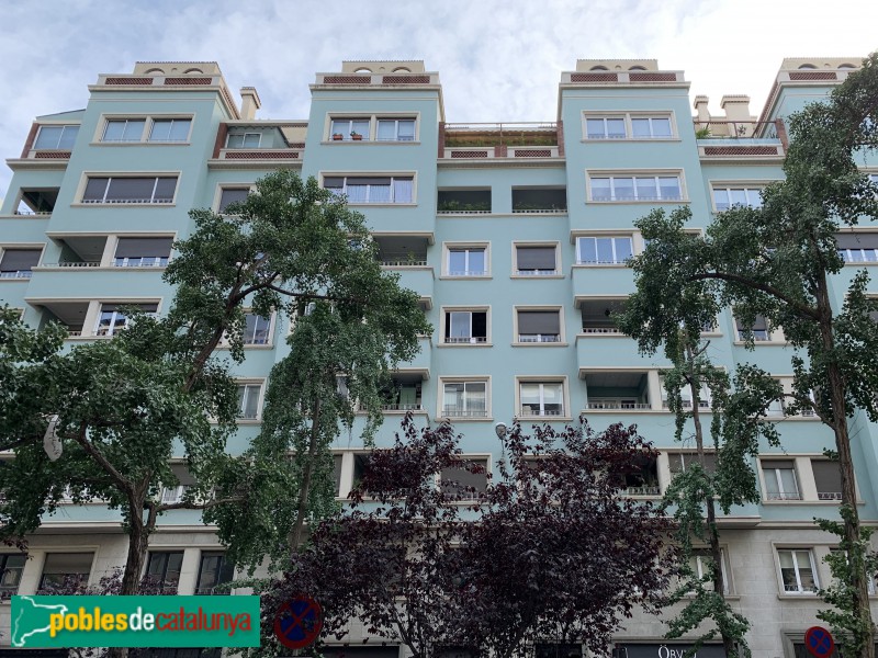 Barcelona - Via Augusta, 29-31 (Foto: Albert Esteves, 2019) Barcelona - Via Augusta, 29-31