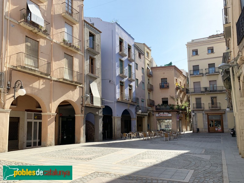 Valls - Plaça de l'Oli (Foto: Albert Esteves, 2019) Valls - Plaça de l'Oli