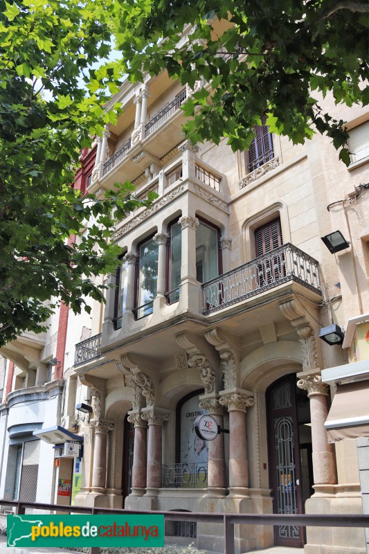 Valls - Casa Ramon Massó (Foto: Albert Esteves, 2019) Valls - Casa Ramon Massó