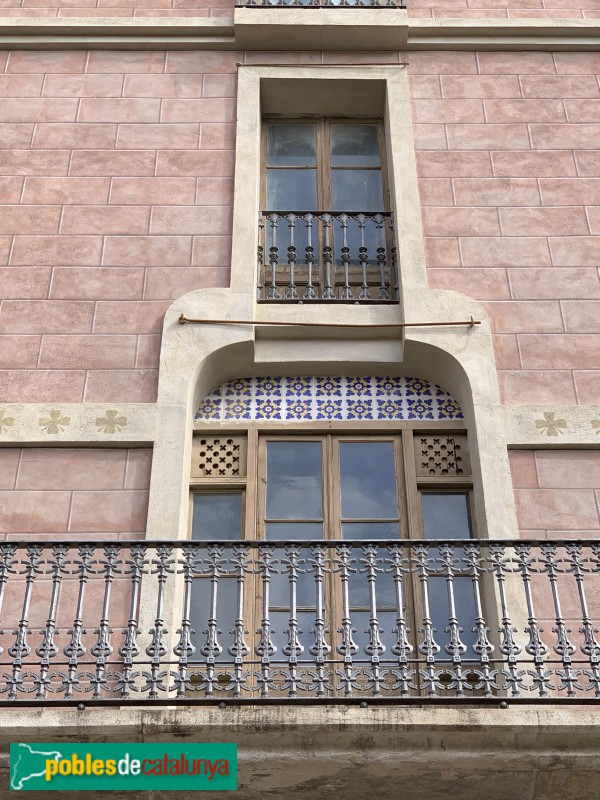 Valls - Cooperativa Agrícola (Foto: Albert Esteves, 2019) Valls - Cooperativa Agrícola