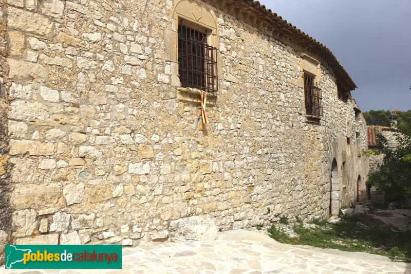 Mont-ral - Casa del carrer Major (l'Aixàviga)