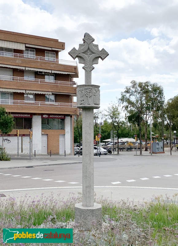 Barcelona - Creu de terme de Sant Andreu (rèplica) (Foto: Albert Esteves, 2019) Barcelona - Creu de terme de Sant Andreu (rèplica)