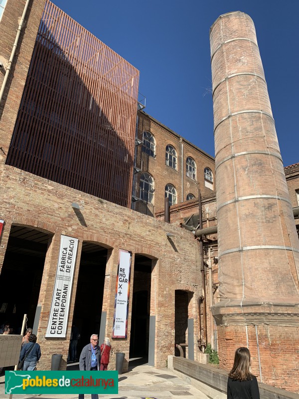 Barcelona - Antiga fàbrica Fabra i Coats (Foto: Albert Esteves, 2019) Barcelona - Antiga fàbrica Fabra i Coats