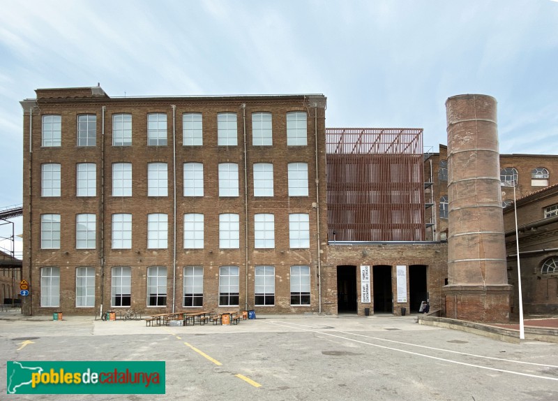 Barcelona - Antiga fàbrica Fabra i Coats (Foto: Albert Esteves, 2019) Barcelona - Antiga fàbrica Fabra i Coats