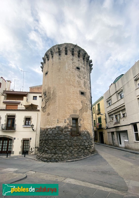 Arenys de Mar - Torre d'en Llobet (Foto: Albert Esteves, 2019) Arenys de Mar - Torre d'en Llobet