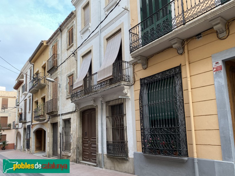 Arenys de Mar - Carrer Andreu Guri (Foto: Albert Esteves, 2019) Arenys de Mar - Carrer Andreu Guri