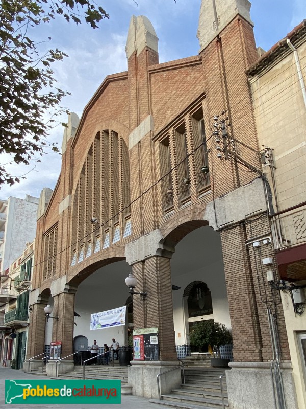 Arenys de Mar - Mercat municipal (Foto: Albert Esteves, 2019) Arenys de Mar - Mercat municipal