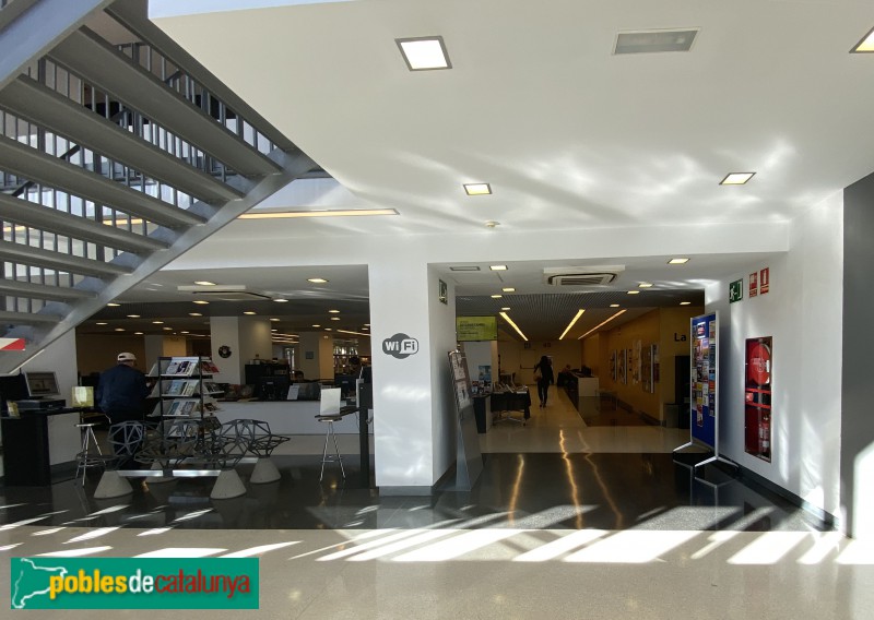 Barcelona - Biblioteca La Sagrera-Marina Clotet (Foto: Albert Esteves, 2019) Barcelona - Biblioteca La Sagrera-Marina Clotet