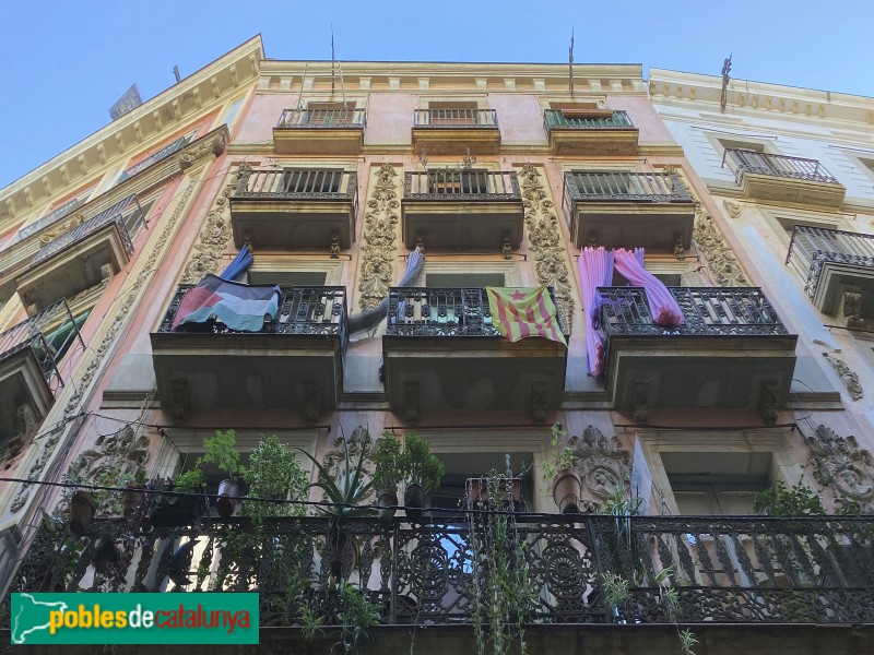 Barcelona - Call, 8 (Foto: Albert Esteves, 2019) Barcelona - Call, 8