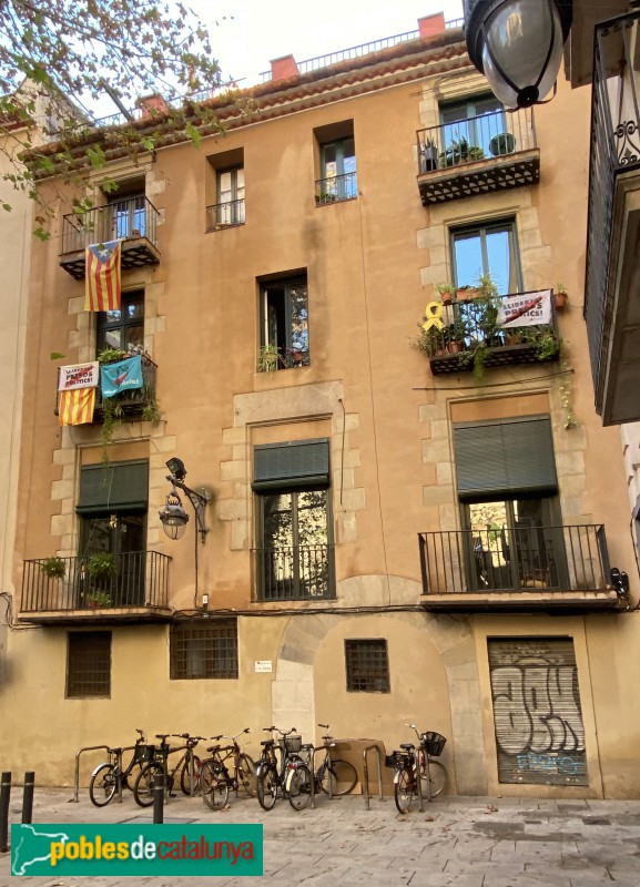 Barcelona - Placeta del Pi, 3 (Foto: Albert Esteves, 2019) Barcelona - Placeta del Pi, 3