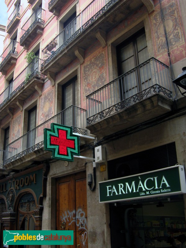 Barcelona - Escudellers, 8 (Foto: Albert Esteves, 2007) Barcelona - Escudellers, 8