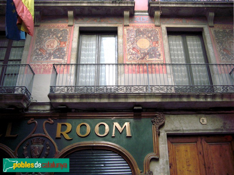 Barcelona - Escudellers, 8 (Foto: Albert Esteves, 2007) Barcelona - Escudellers, 8